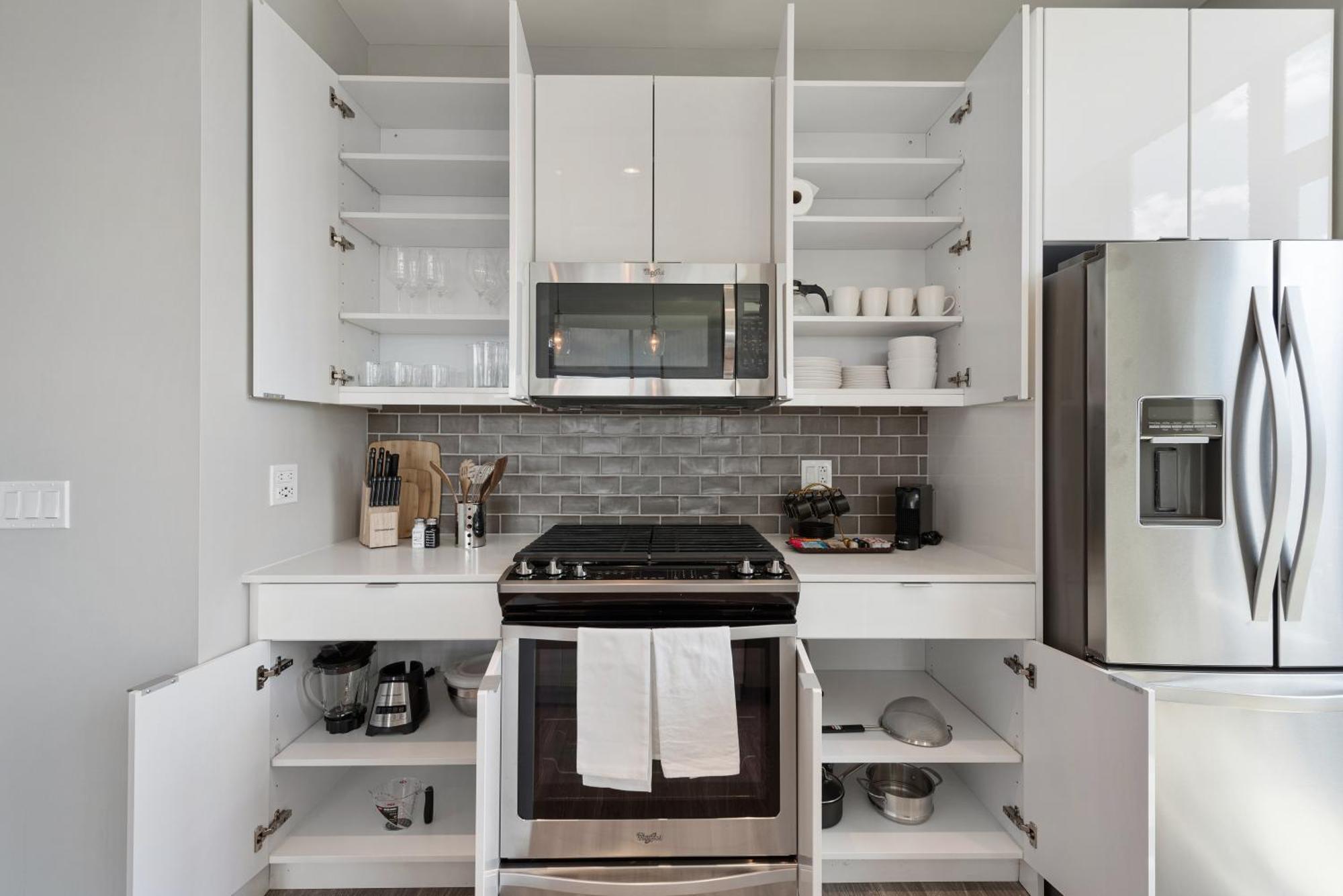 Aurelien Spacious Apartments In The Heart Of Gold Coast ชิคาโก ภายนอก รูปภาพ